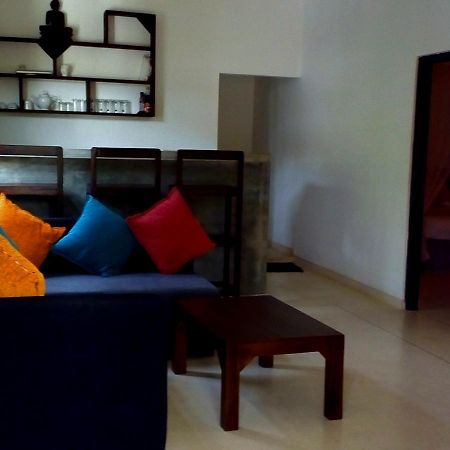 Sleepy Head Guesthouse Unawatuna Kültér fotó