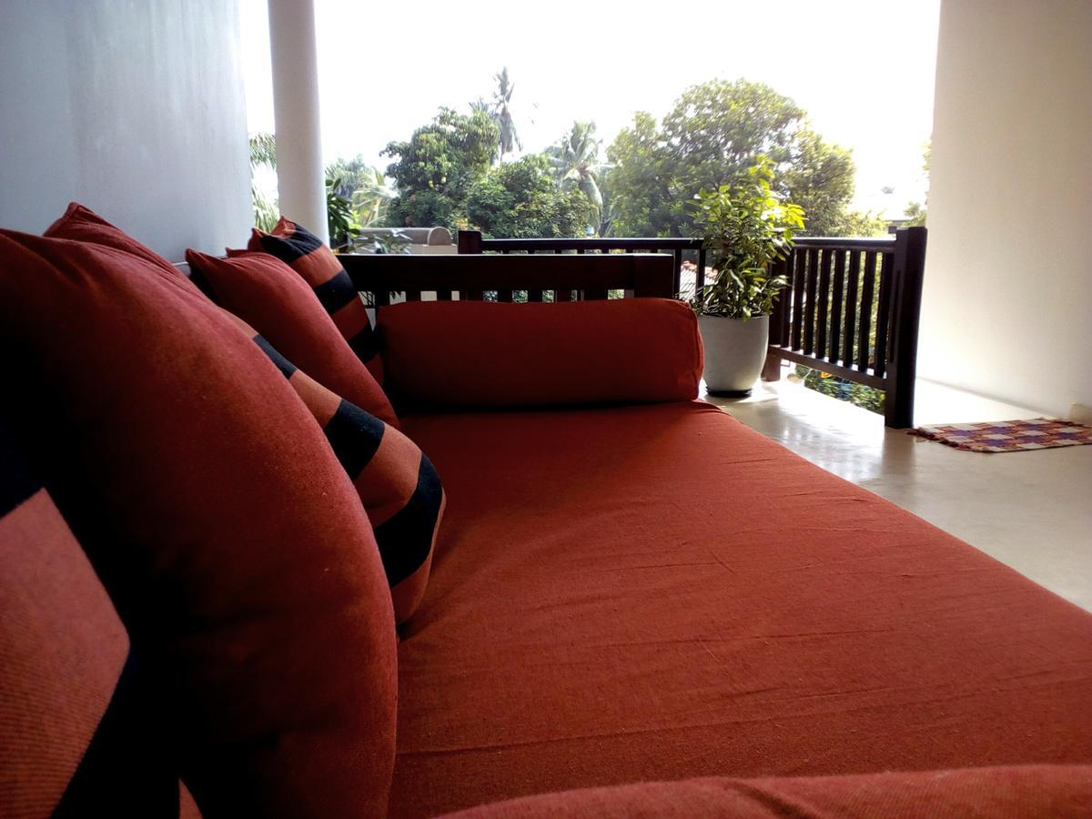 Sleepy Head Guesthouse Unawatuna Kültér fotó